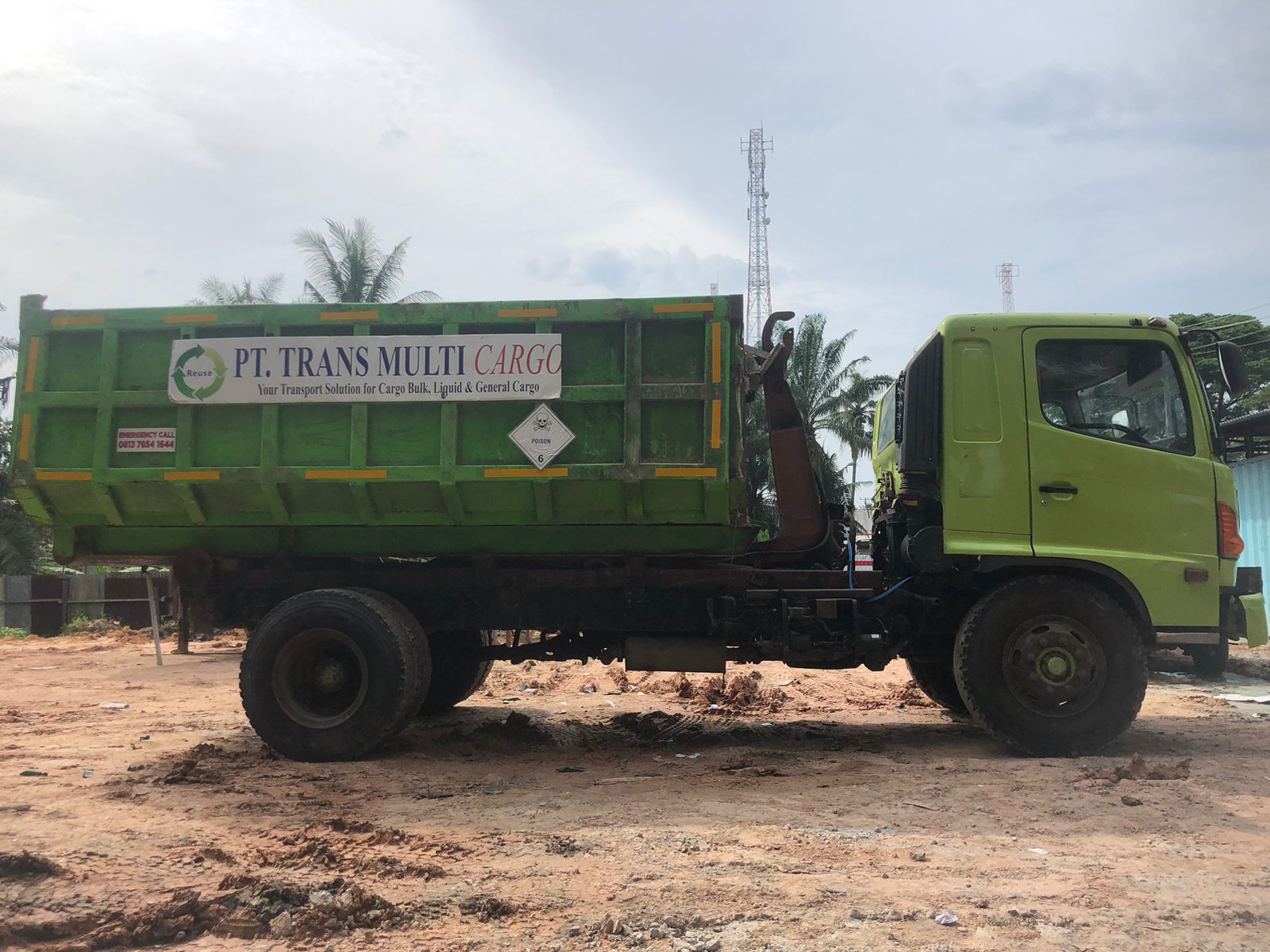 Arm Roll Truck